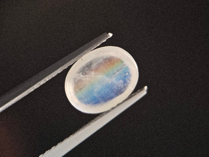 rMO-12　レインボームーンストーン　2.19ct