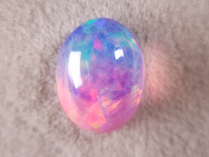 OPt-28　オパール(処理)　3.12ct