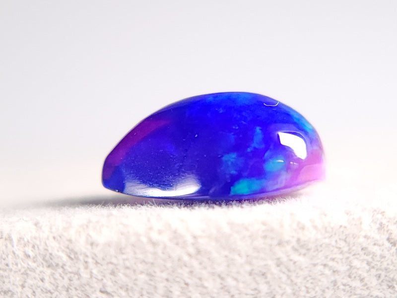 OPt-39　オパール(処理)　2.15ct