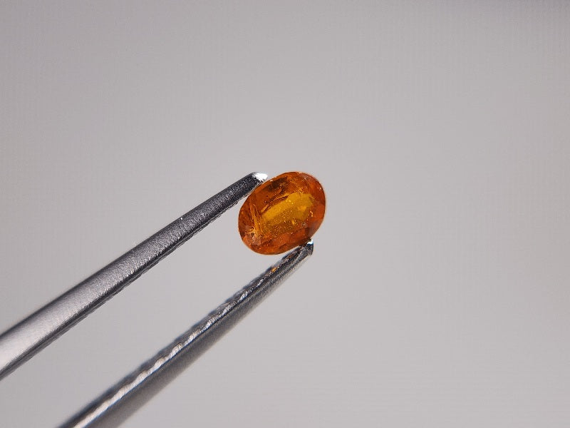 【500円均一】9/28新着！　オレンジカイヤナイト　0.18ct　6