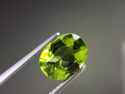 PE-21　ペリドット　2.06ct