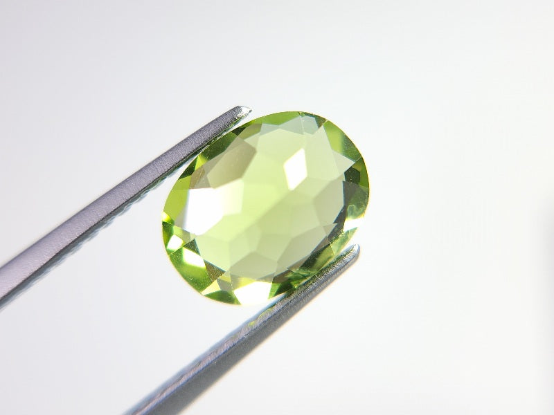 PE-21　ペリドット　2.06ct