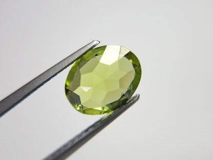 PE-24　ペリドット　1.97ct