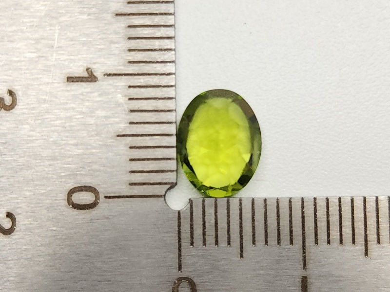 PE-24　ペリドット　1.97ct