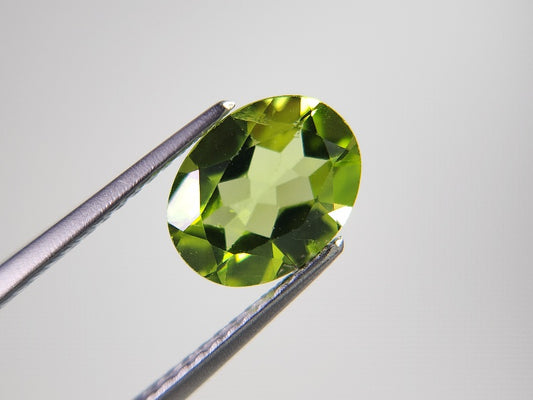 PE-27　ペリドット　1.89ct