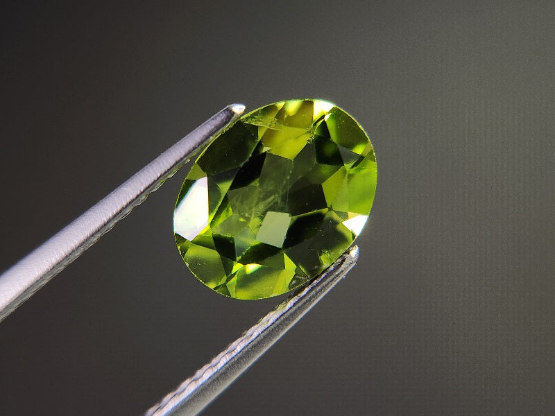 PE-27　ペリドット　1.89ct