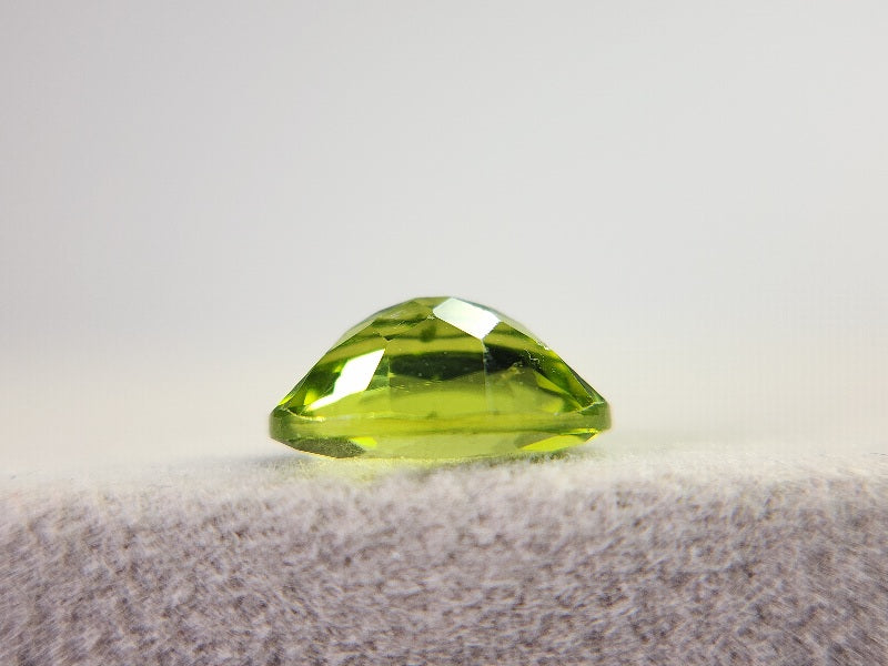 PE-27　ペリドット　1.89ct
