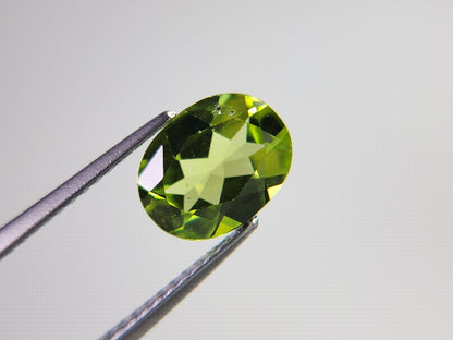 PE-28　ペリドット　1.86ct