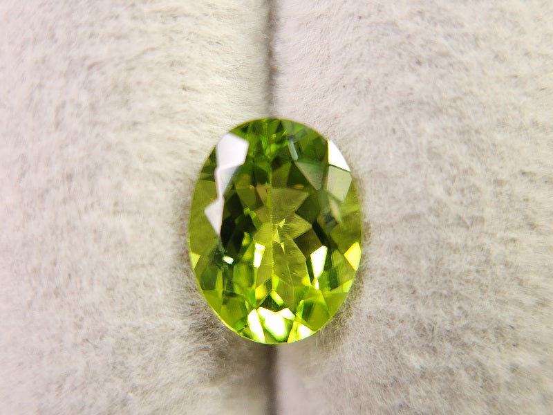 PE-29　ペリドット　1.72ct