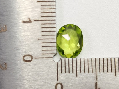 PE-30　ペリドット　1.66ct