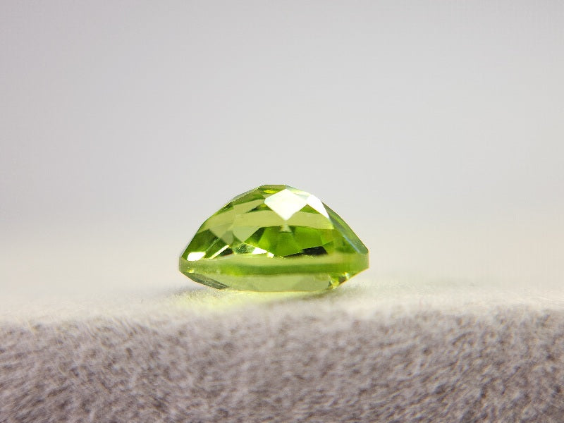 PE-31　ペリドット　1.60ct