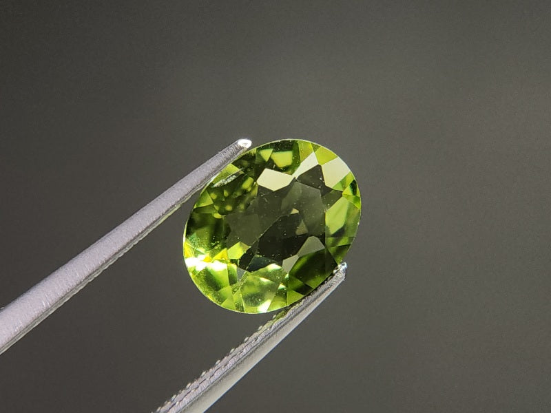 PE-32　ペリドット　1.59ct