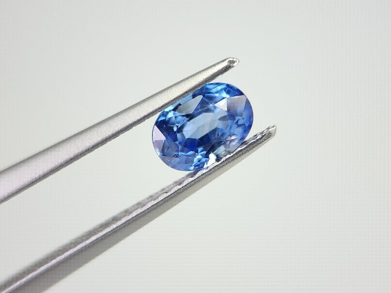 SA-98　サファイア　0.89ct