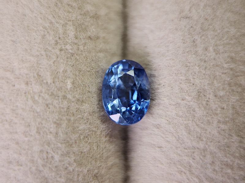SA-98　サファイア　0.89ct