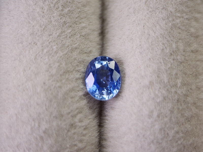 SA-107　サファイア　0.78ct
