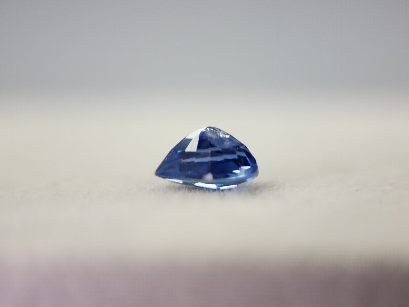 SA-109　サファイア　0.77ct