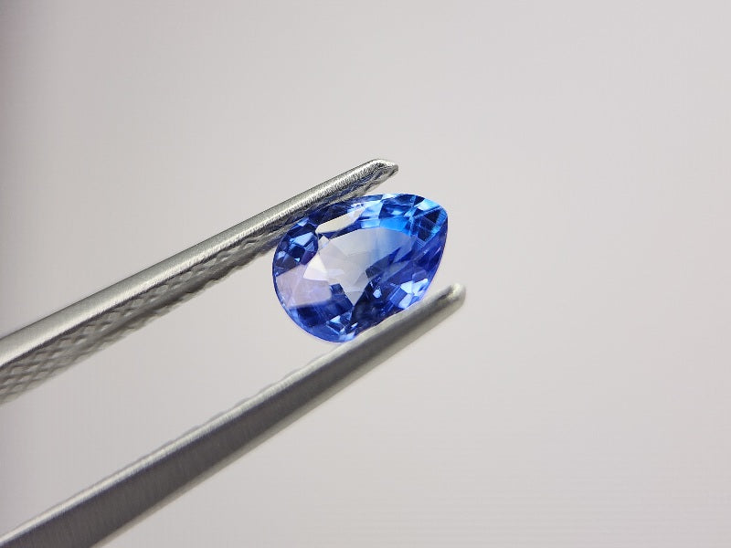 SA-110　サファイア　0.74ct