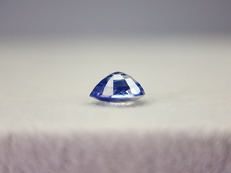 SA-110　サファイア　0.74ct