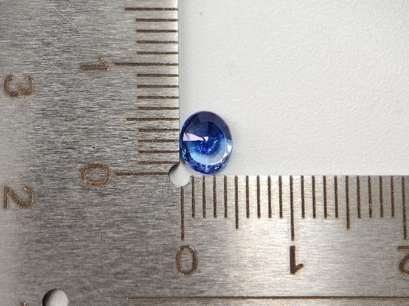 SA-112　サファイア　0.72ct