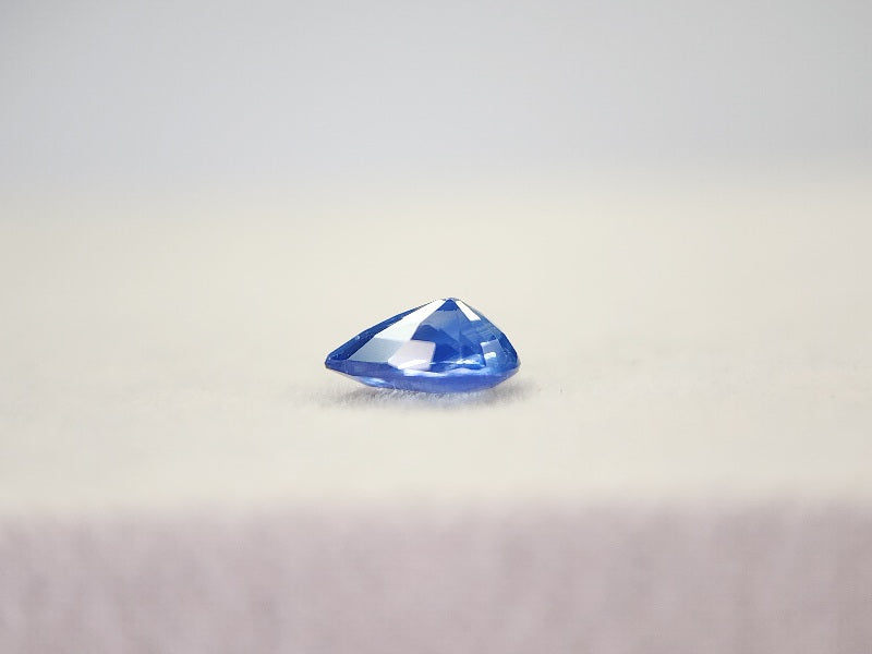 SA-114　サファイア　0.70ct