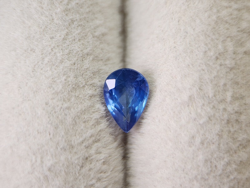 SA-114　サファイア　0.70ct