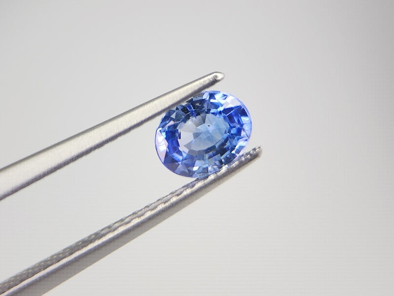 SA-115　サファイア　0.68ct