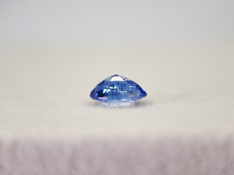 SA-115　サファイア　0.68ct