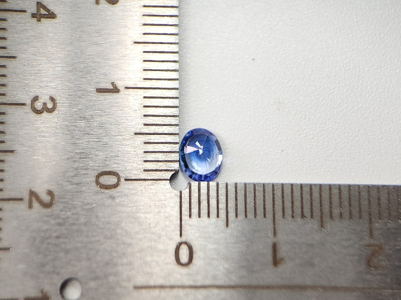 SA-115　サファイア　0.68ct