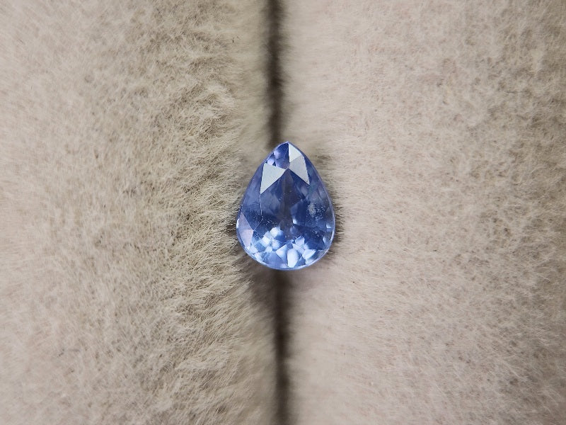 SA-131　サファイア　0.41ct