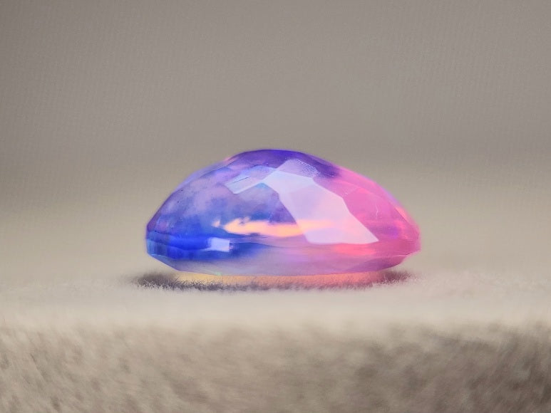 OPt-80　オパール(処理)　2.33ct