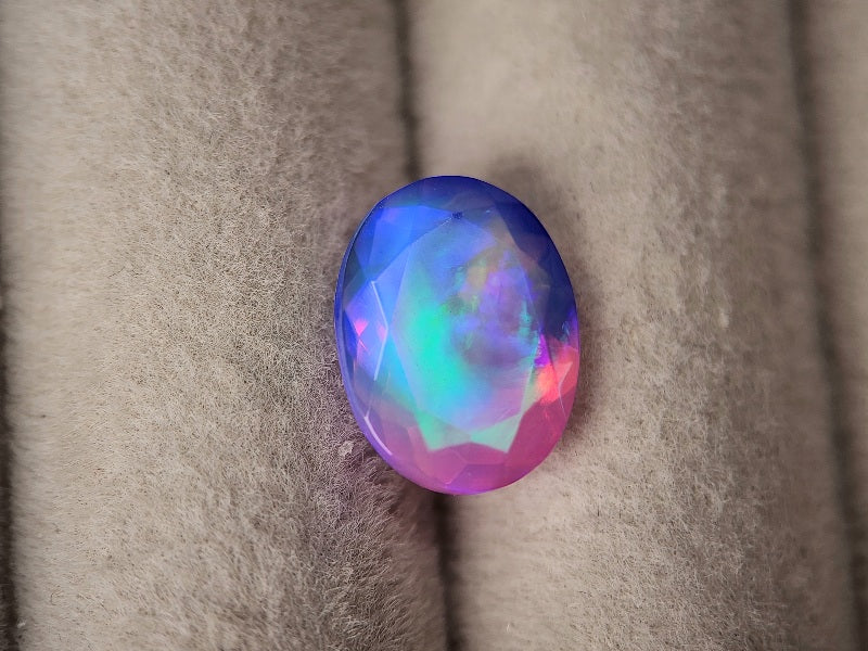 OPt-80　オパール(処理)　2.33ct