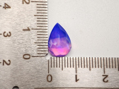 OPt-81　オパール(処理)　2.12ct