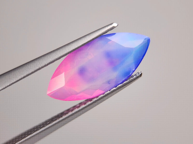 OPt-86　オパール(処理)　1.54ct