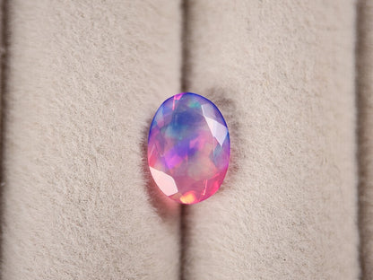 OPt-92　オパール(処理)　1.13ct