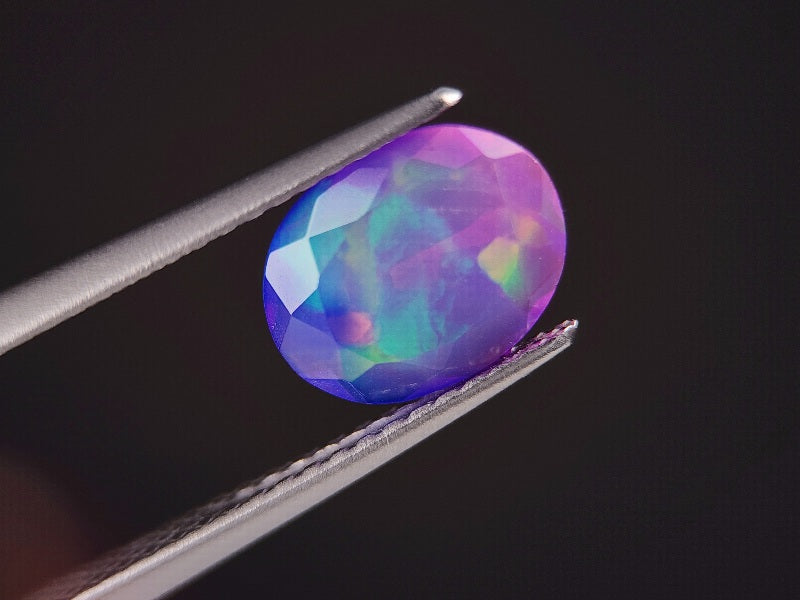 OPt-95　オパール(処理)　0.98ct