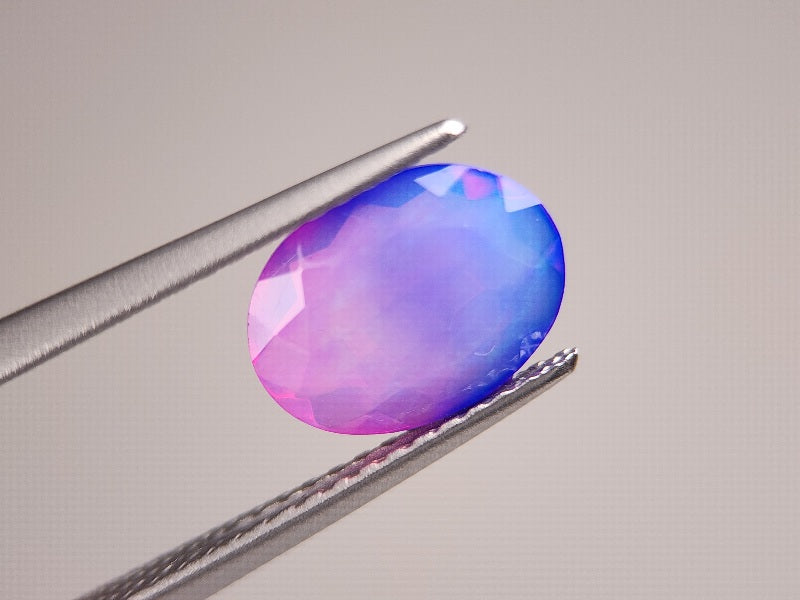 OPt-96　オパール(処理)　0.95ct
