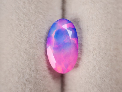 OPt-97　オパール(処理)　1.34ct