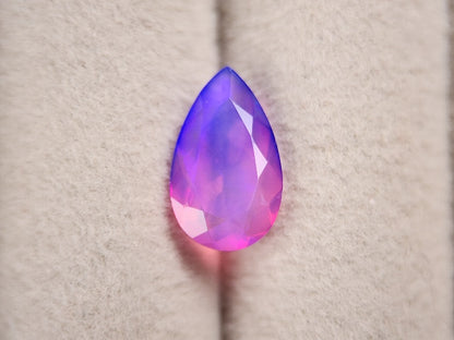 OPt-98　オパール(処理)　1.30ct