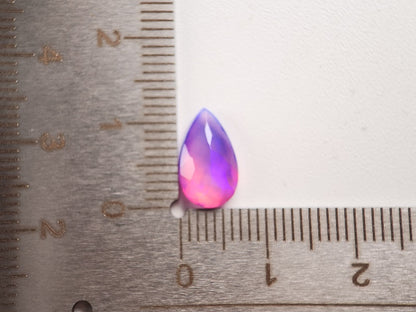 OPt-98　オパール(処理)　1.30ct