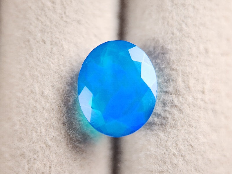 OPt-2　オパール(処理)　2.82ct