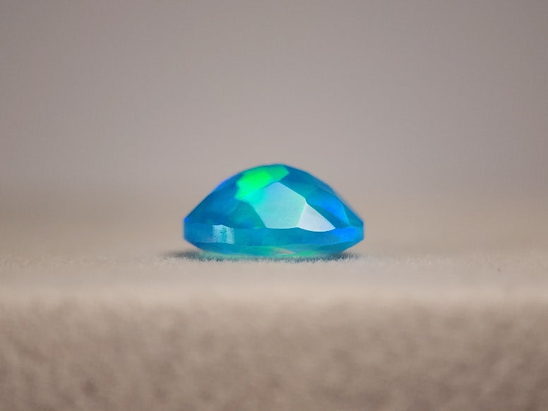 OPt-10　オパール(処理)　1.76ct