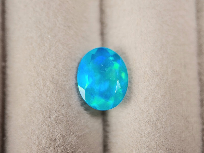 OPt-17　オパール(処理)　1.26ct