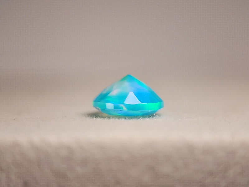 OPt-21　オパール(処理)　1.12ct