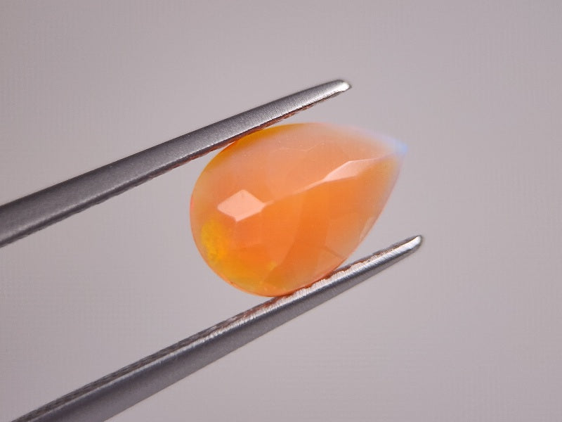 OPt-124　オパール(処理)　0.93ct