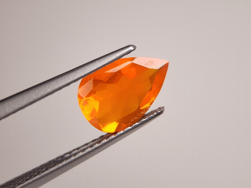 OPt-125　オパール(処理)　0.87ct