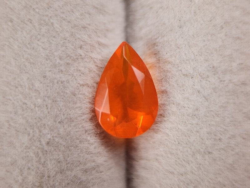 OPt-126　オパール(処理)　0.80ct