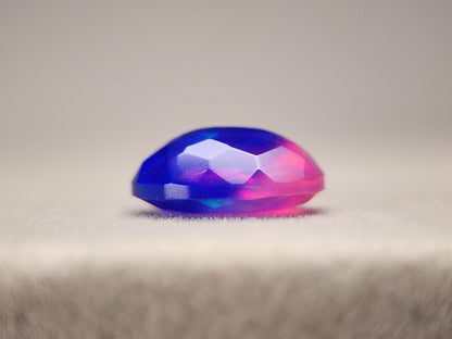 OPt-101　オパール(処理)　1.85ct