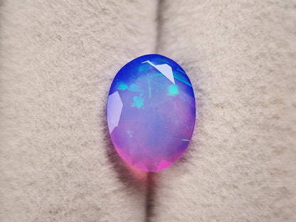 OPt-105　オパール(処理)　1.55ct