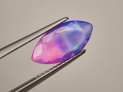 OPt-107　オパール(処理)　1.36ct