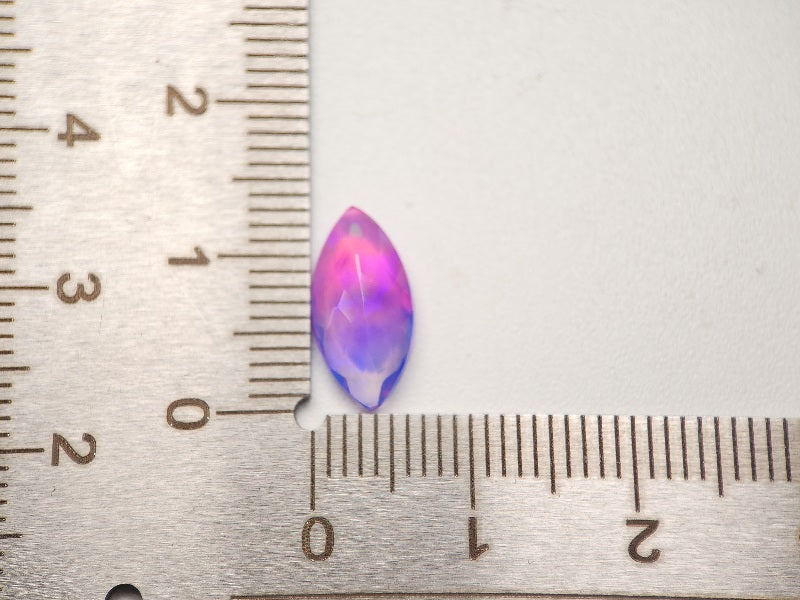 OPt-107　オパール(処理)　1.36ct